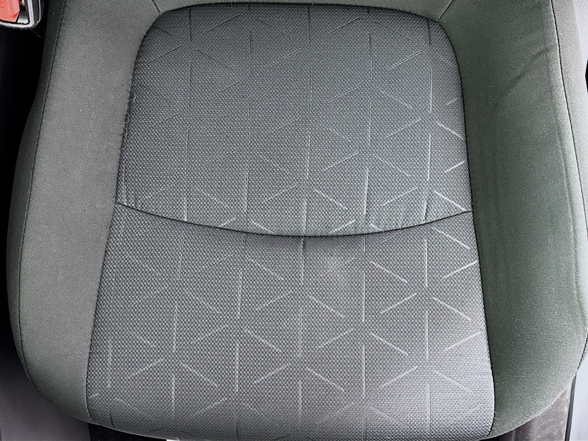 Certified 2025 Toyota RAV4 XLE AWD/4WD image 18