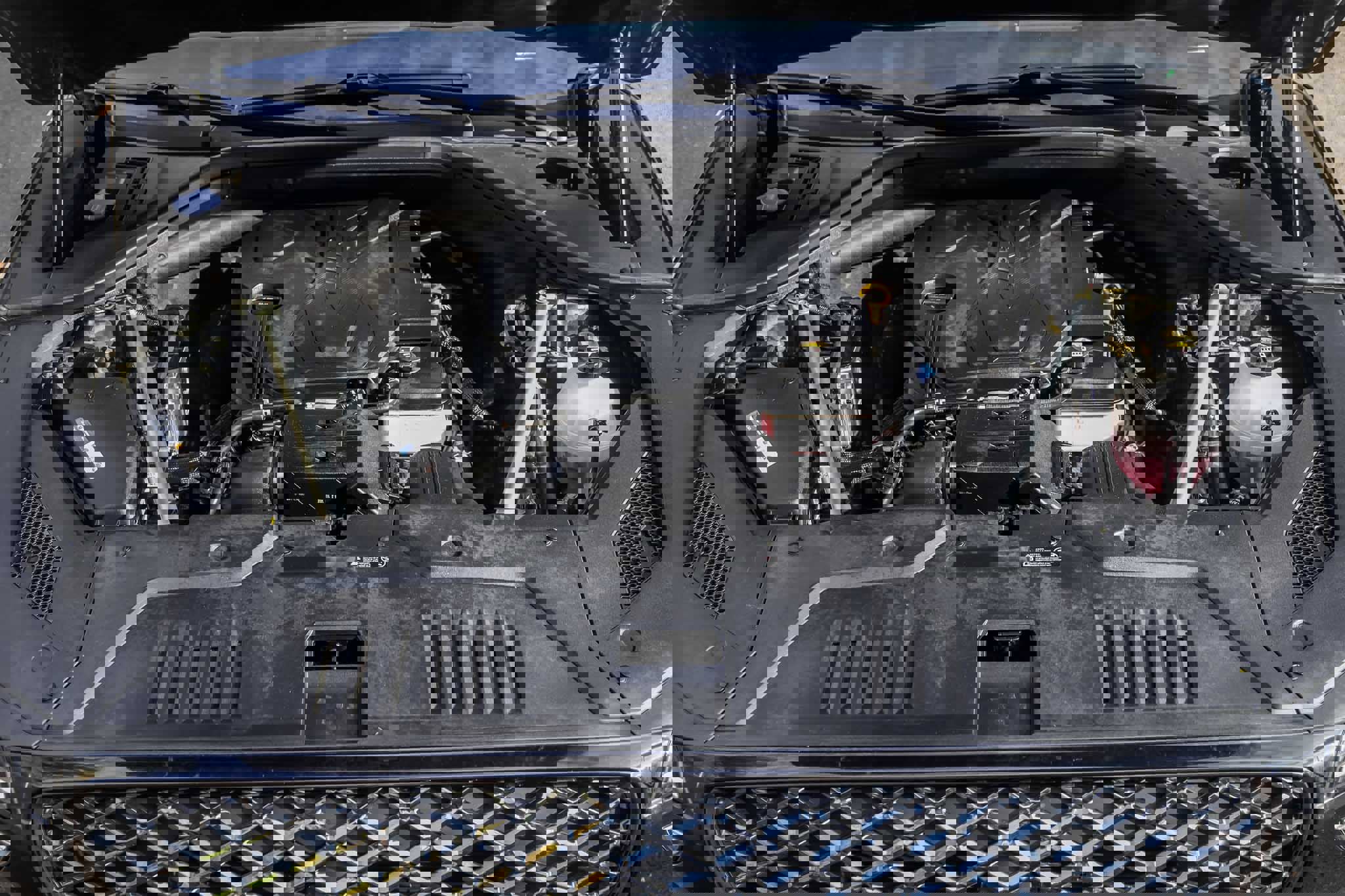 Used 2023 Genesis GV70 2.5T w/ Sport Prestige Package image 28