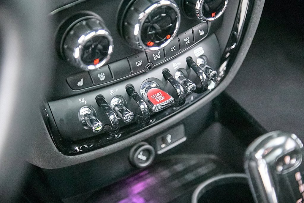 Used 2022 MINI Cooper Clubman John Cooper Works image 20