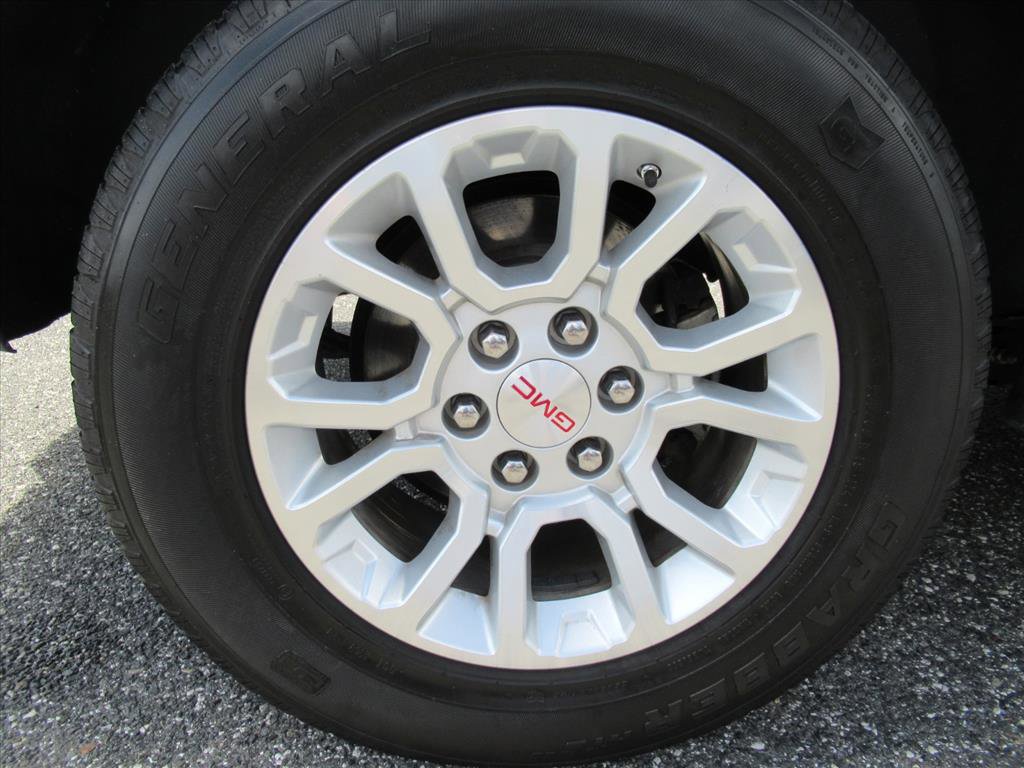 Used 2020 GMC Yukon SLT RWD image 8