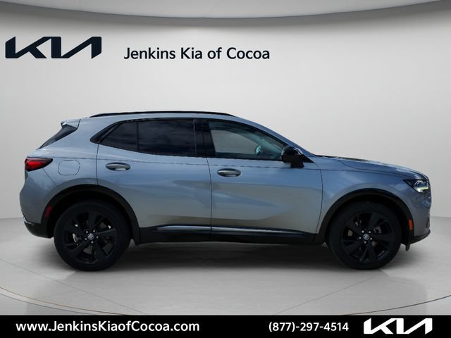 Used 2023 Buick Envision Preferred FWD image 3