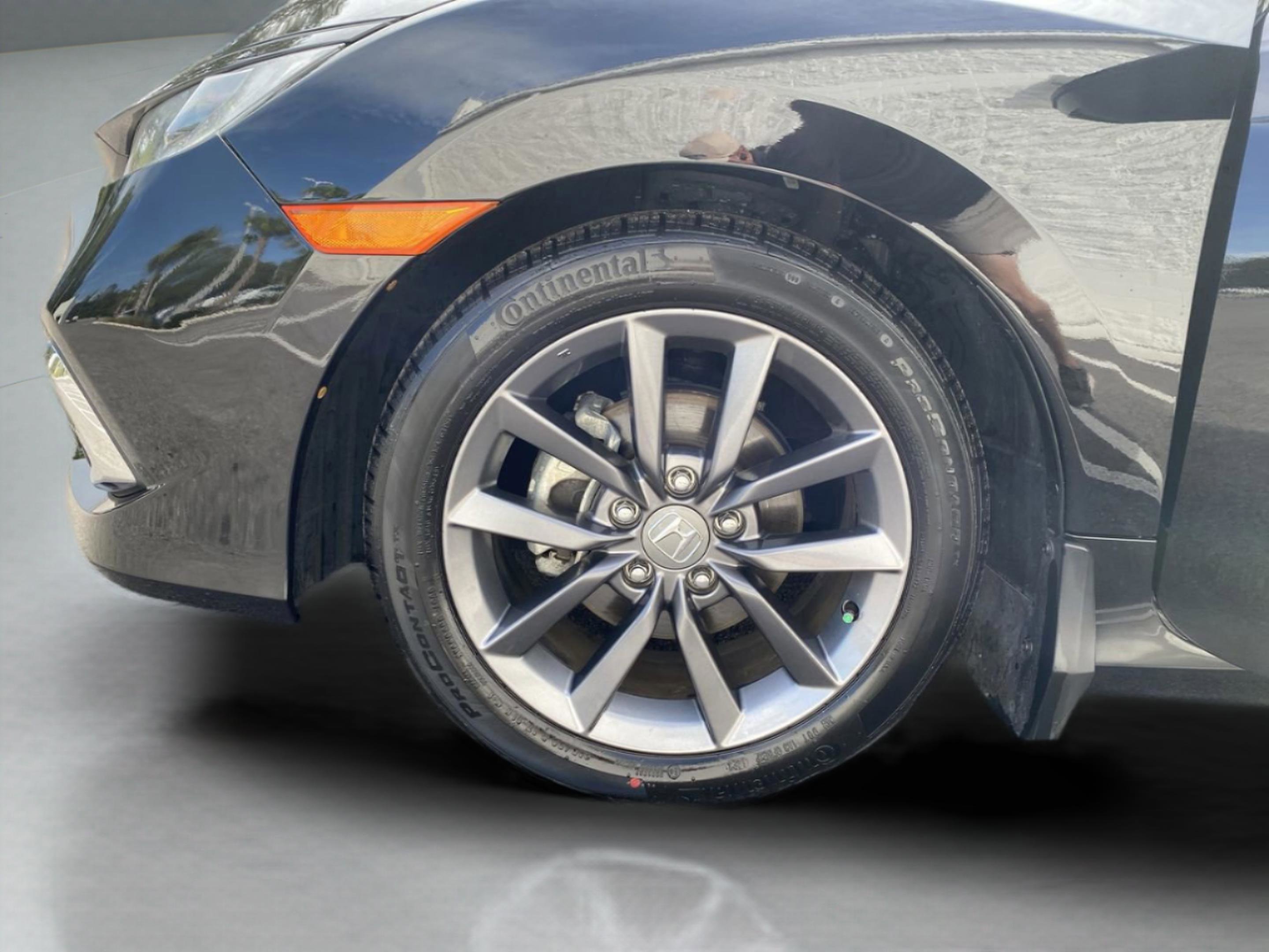 Certified 2020 Honda Civic EX image 33