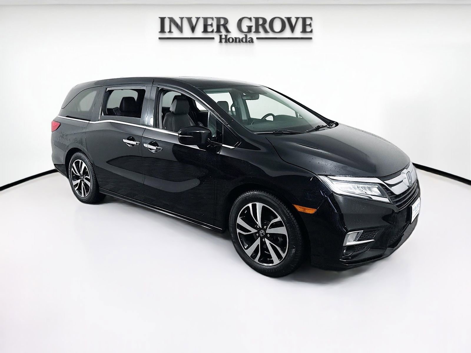 Used 2018 Honda Odyssey Elite image 3