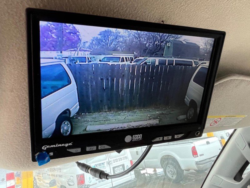 Used 2016 Chevrolet Express 2500 RWD 2500 135" image 13