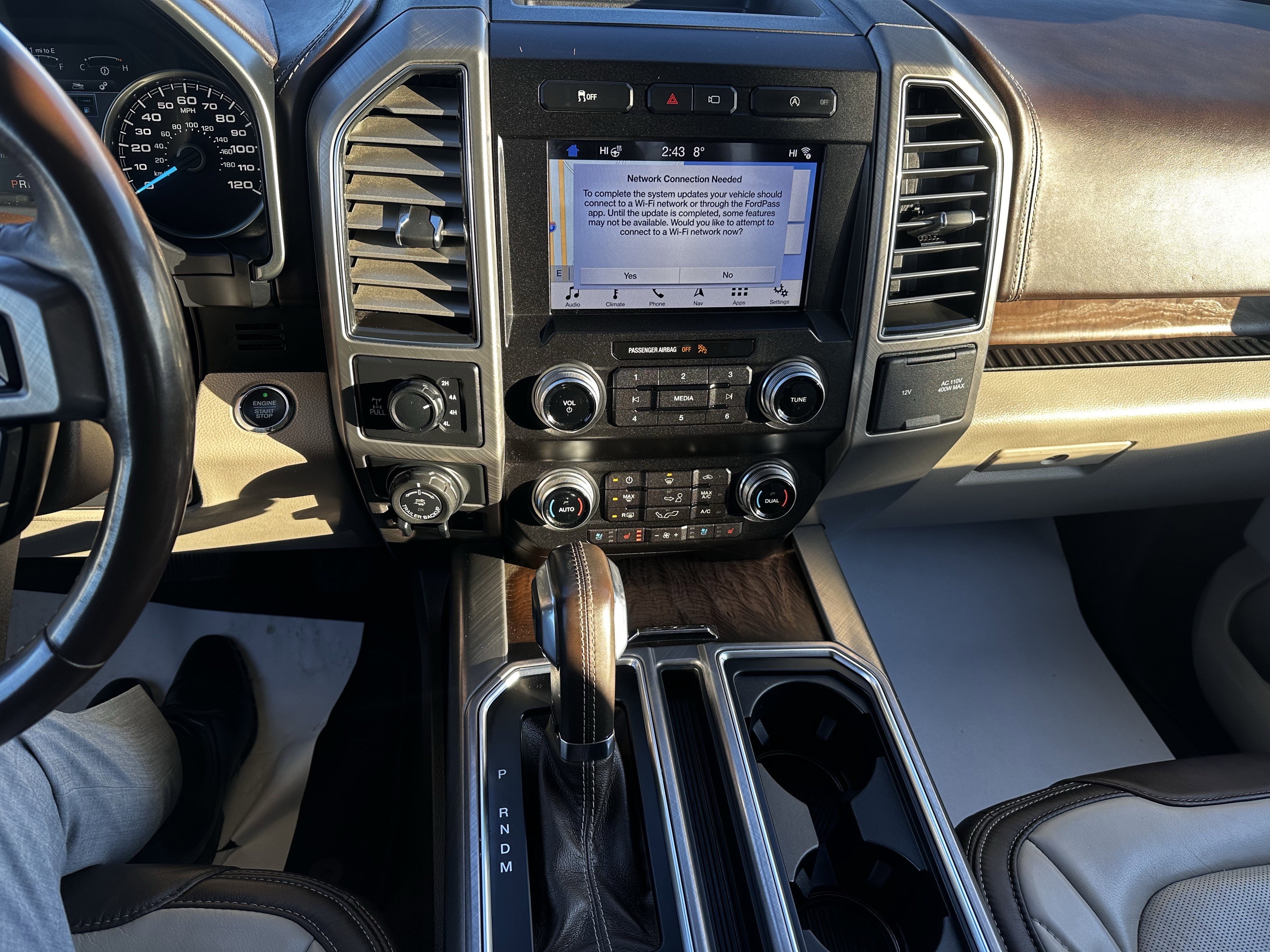 Used 2019 Ford F150 Limited w/ Trailer Tow Package image 10