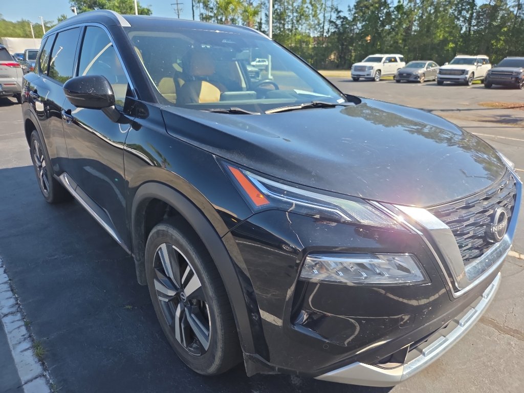 Used 2023 Nissan Rogue Platinum w/ Platinum Premium Package FWD image 8