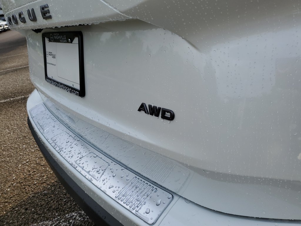New 2026 Nissan Rogue SV AWD/4WD image 6