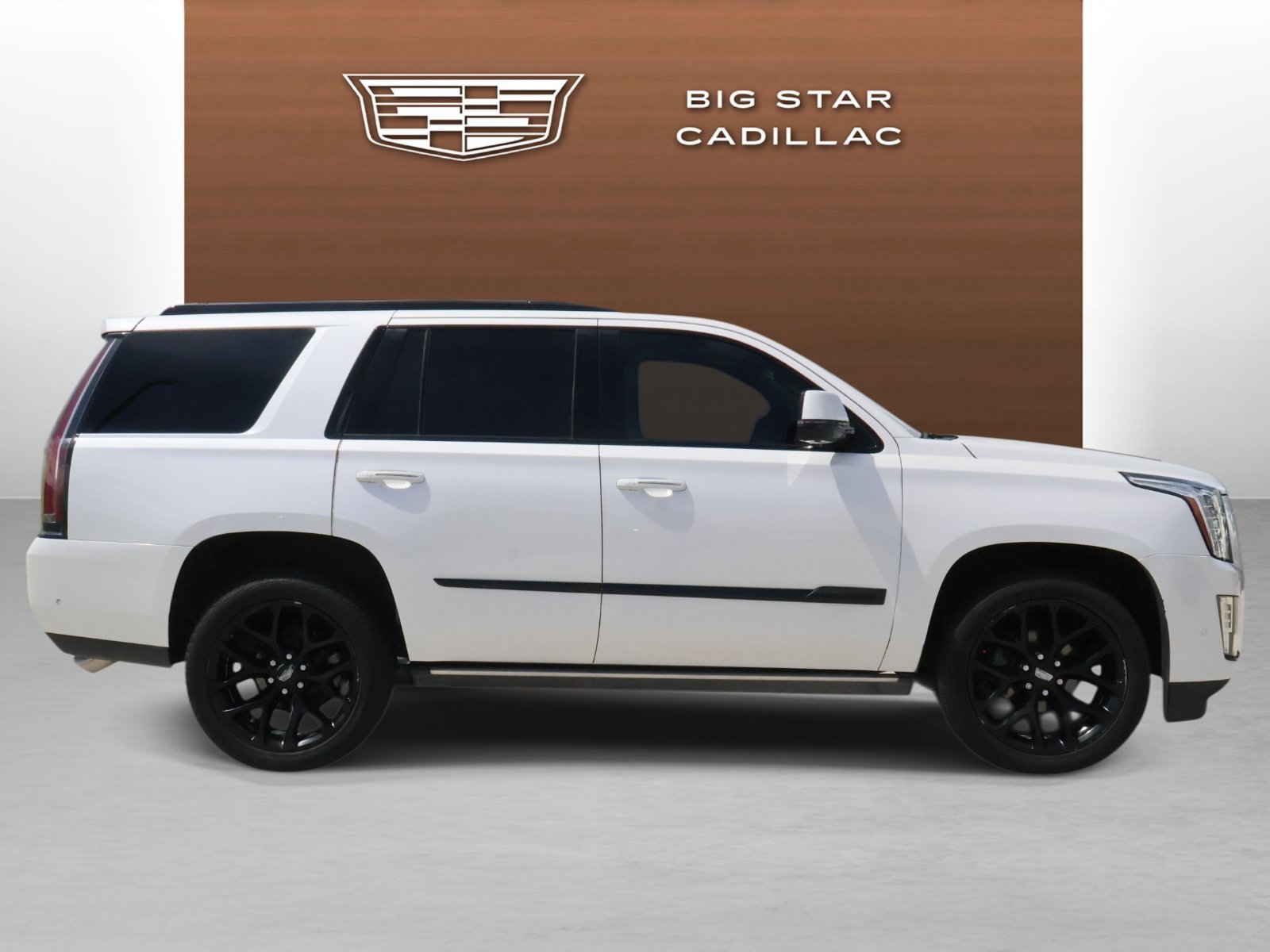 Used 2019 Cadillac Escalade Premium Luxury w/ LPO, Radiant Package RWD image 6