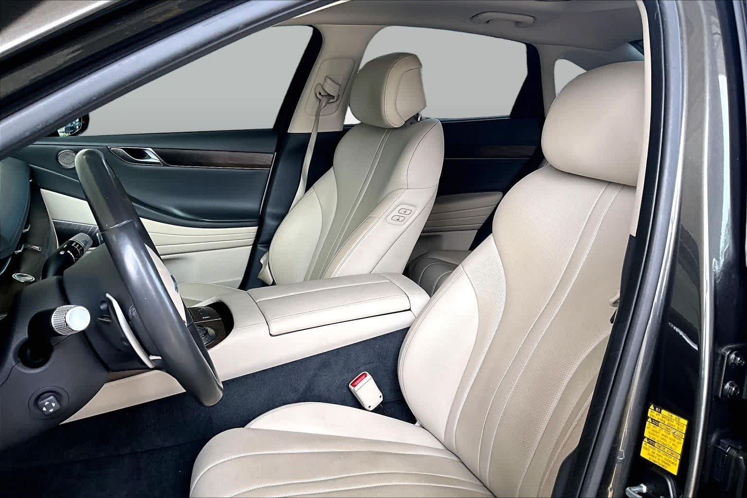 Used 2022 Genesis G80 2.5T w/ Prestige Package AWD/4WD image 8
