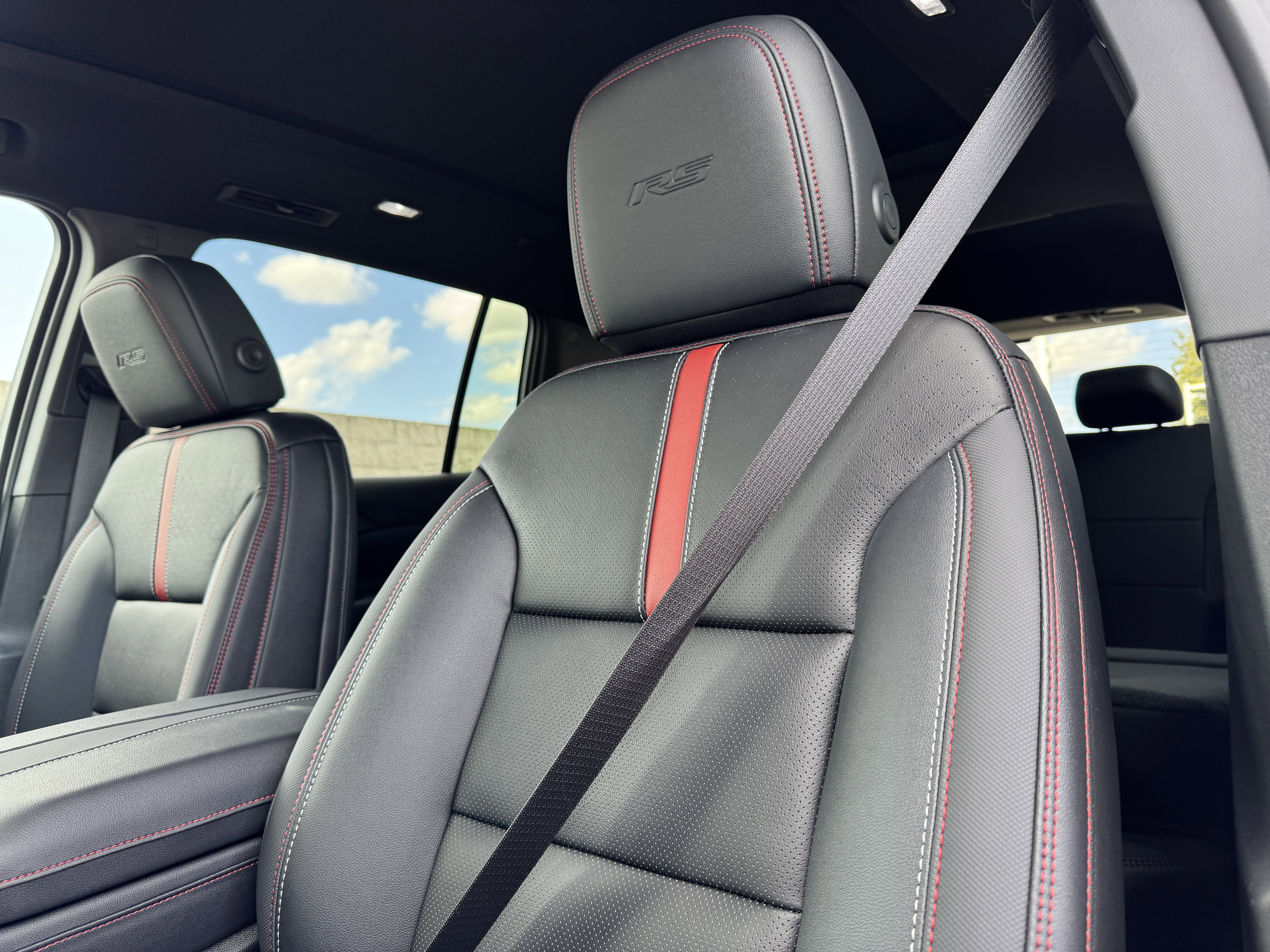New 2026 Chevrolet Traverse RS w/ LPO, Floor Liner Package image 13