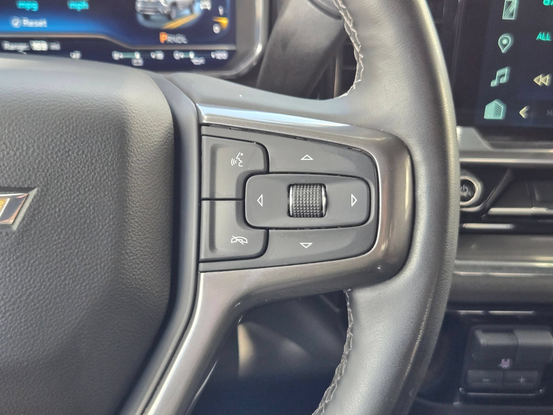 Certified 2025 Chevrolet Silverado 3500 High Country w/ High Country Premium Package AWD/4WD image 12