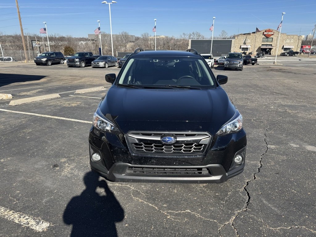 Used 2019 Subaru Crosstrek 2.0i Premium w/ Eyesight System image 2