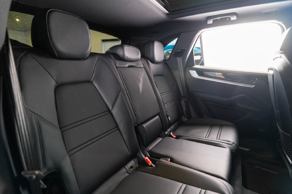 New 2026 Porsche Cayenne AWD/4WD image 39