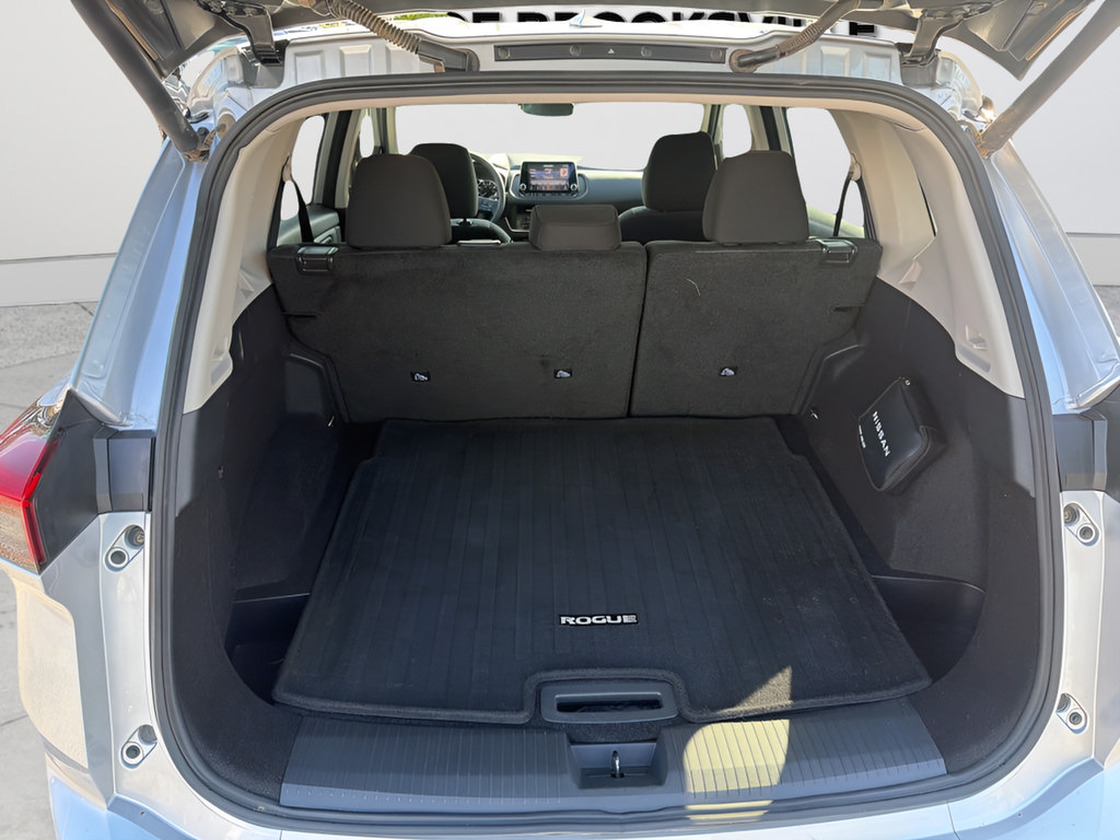 Certified 2024 Nissan Rogue SV AWD/4WD image 30