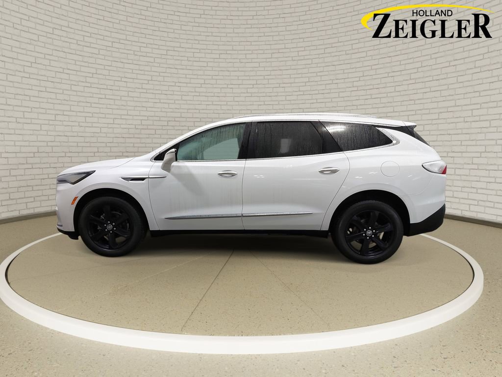 Used 2023 Buick Enclave Essence w/ Experience Buick Package image 8