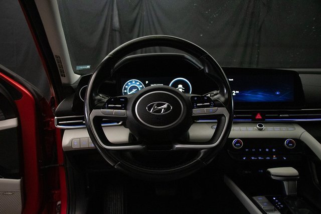 Used 2021 Hyundai Elantra Limited w/ Cargo Package image 22