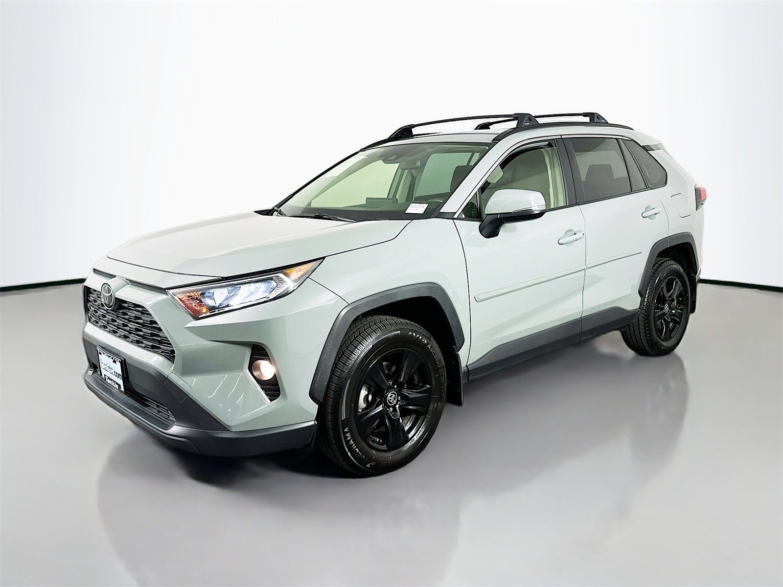 Certified 2020 Toyota RAV4 XLE image 3
