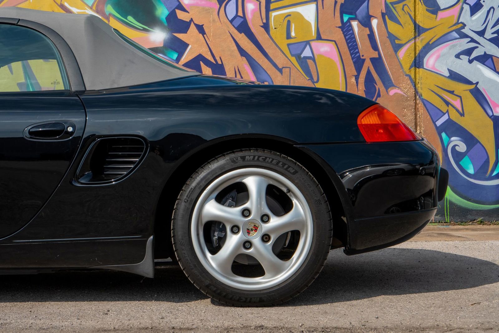 Used 2000 Porsche Boxster RWD image 8