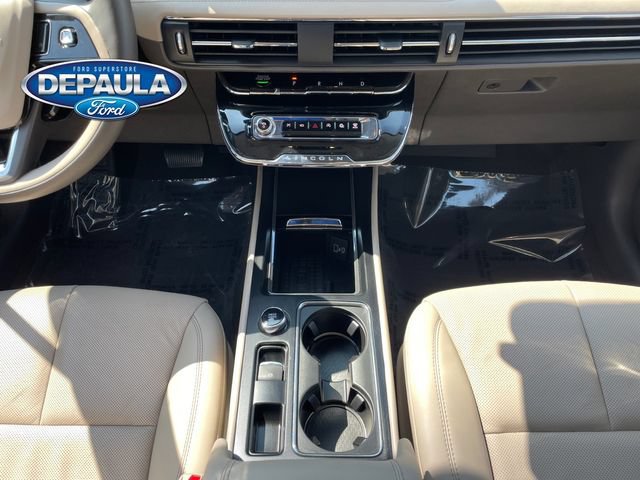 Used 2024 Lincoln Corsair Reserve w/ Equipment Group 201A AWD/4WD image 14