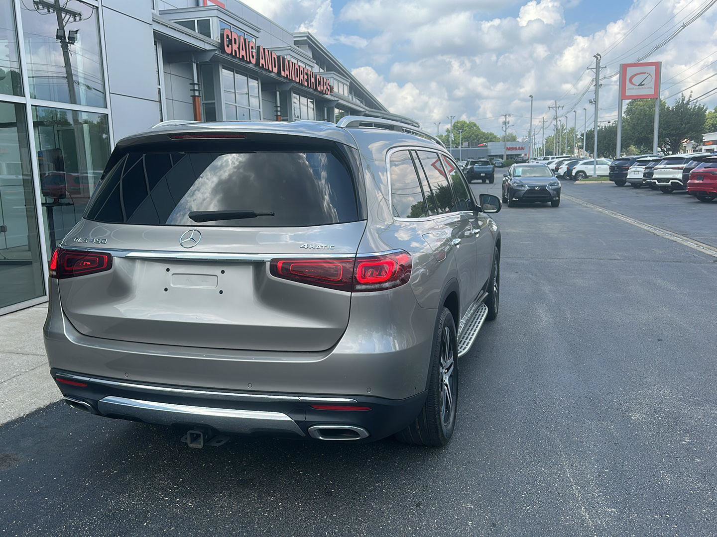 Used 2020 Mercedes-Benz GLS 450 4MATIC image 4