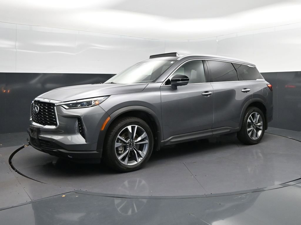 Certified 2023 INFINITI QX60 Luxe w/ Cargo Package FWD image 3