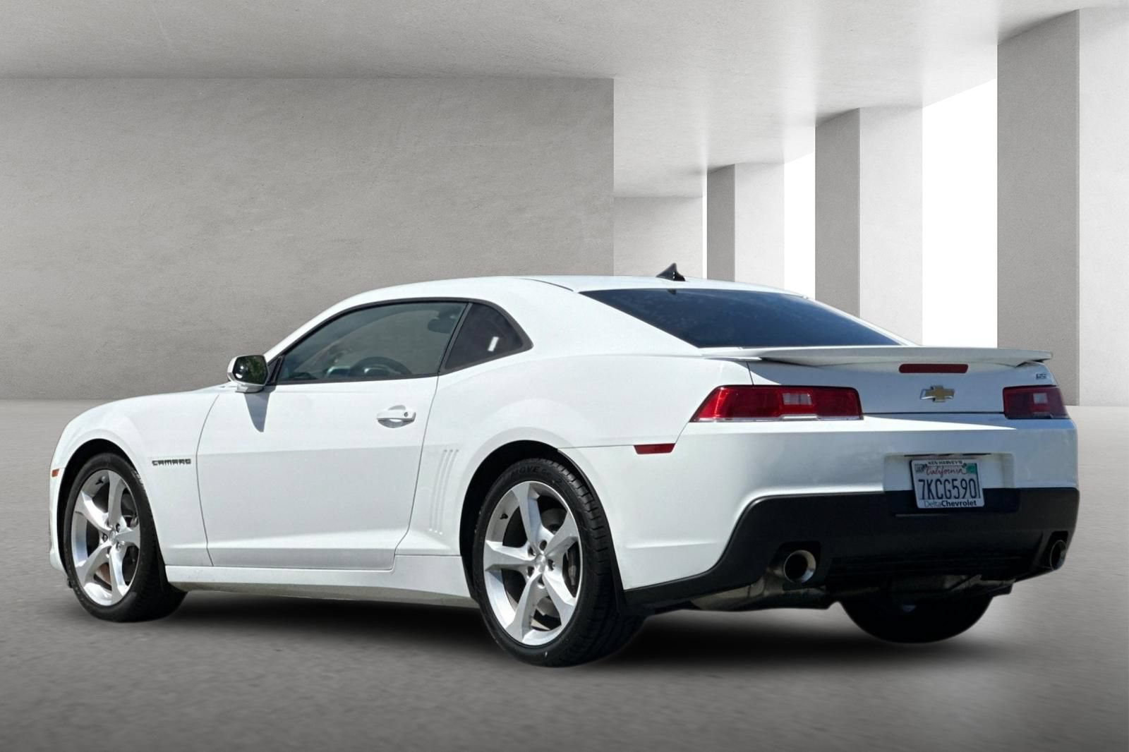 Used 2015 Chevrolet Camaro SS w/ Black Rally Stripe Package RWD image 11