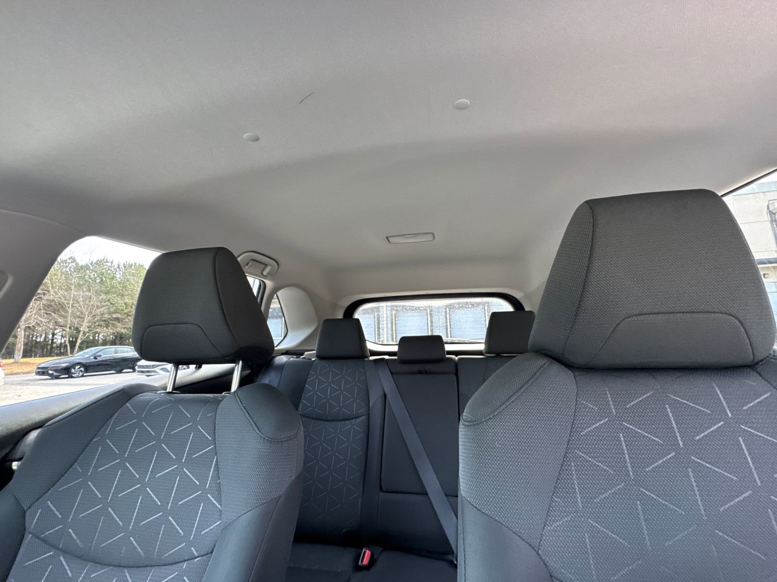 Used 2023 Toyota RAV4 XLE image 31