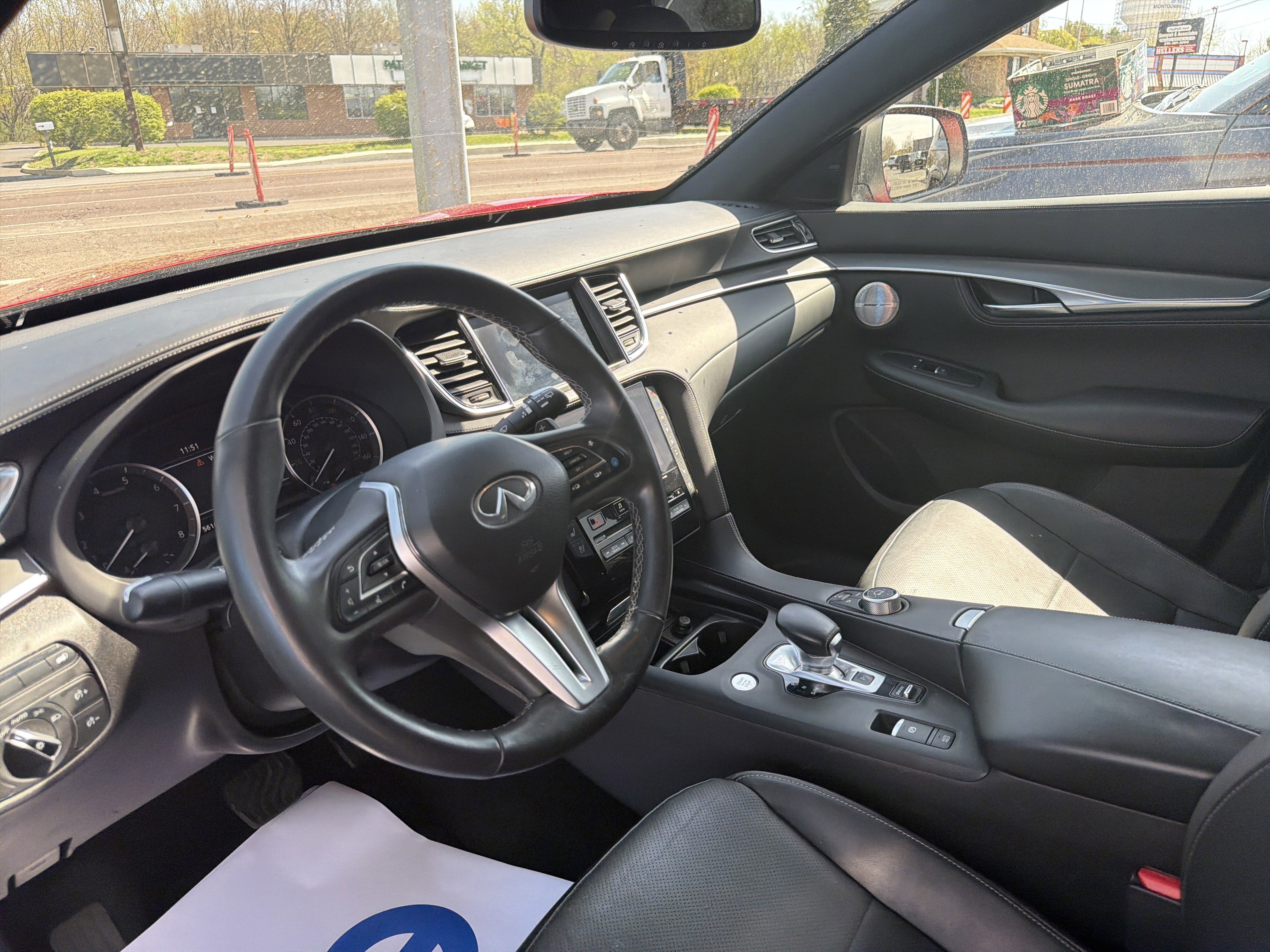 Used 2023 INFINITI QX55 Essential image 13