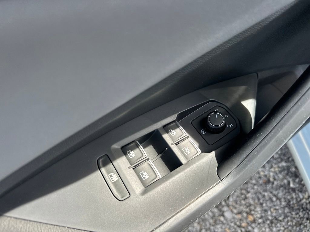 New 2026 Volkswagen Jetta SE image 14