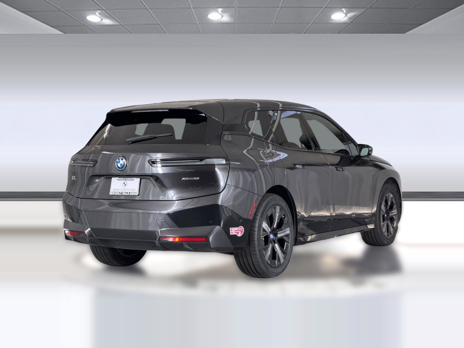 Certified 2024 BMW iX xDrive50 w/ Sport Package AWD/4WD image 9