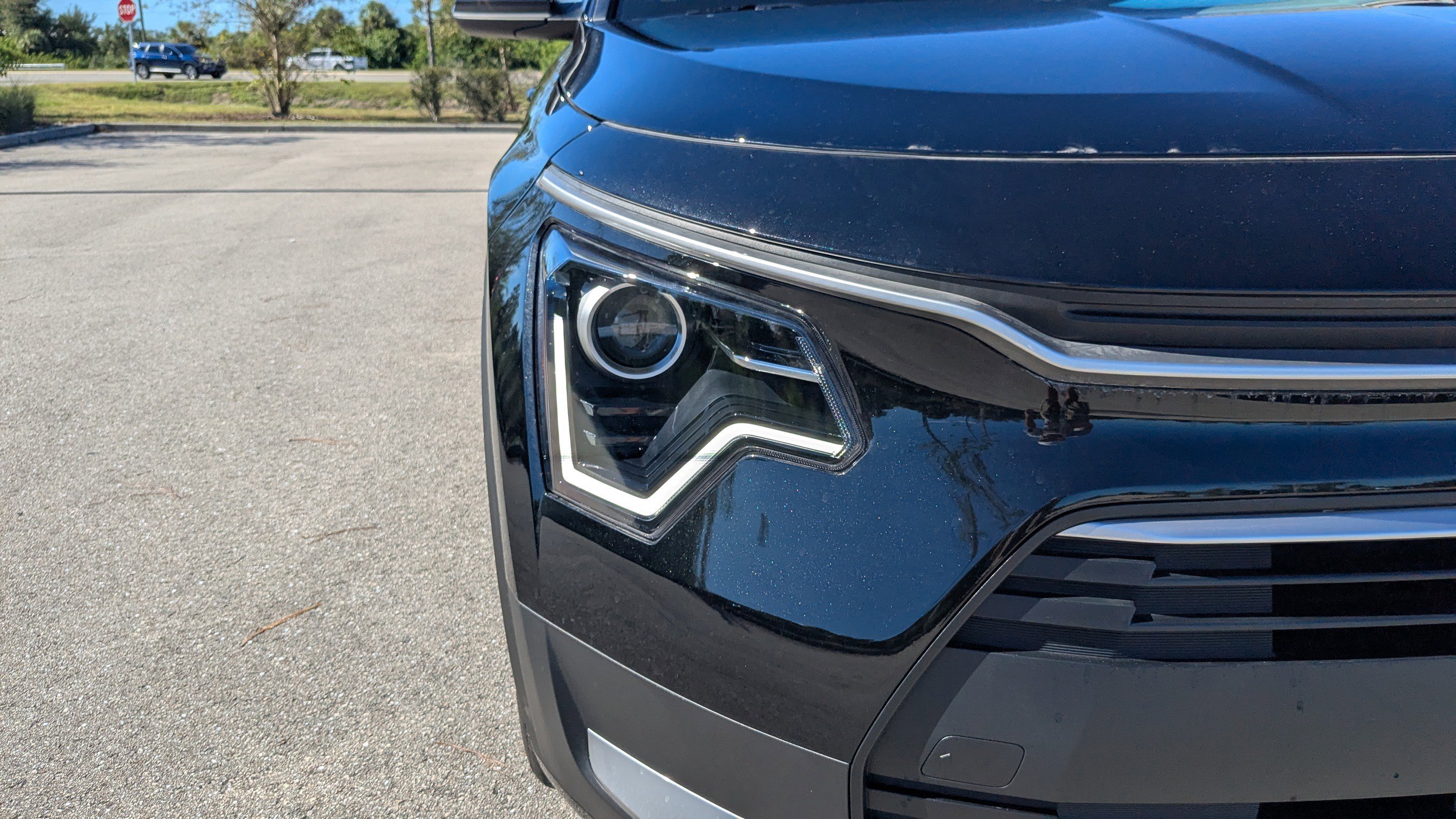 New 2025 Kia Niro EX w/ EX Cold Weather Package image 12