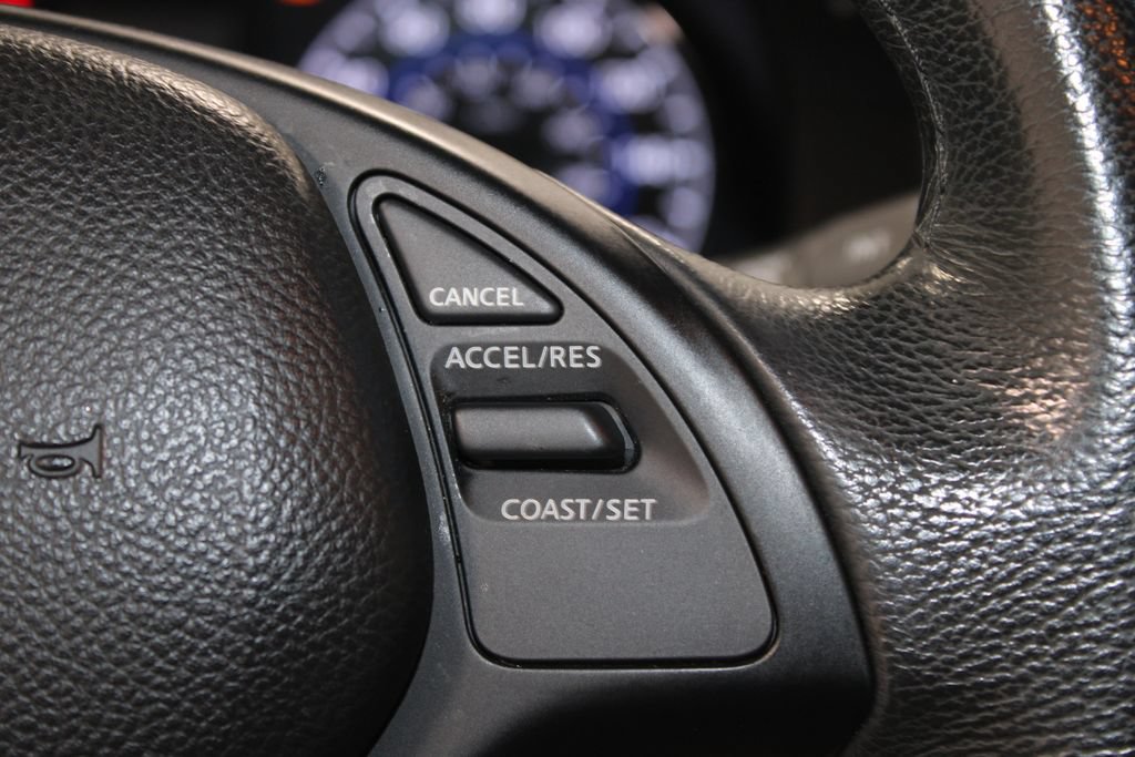 Used 2015 INFINITI Q60 AWD Coupe w/ Premium Package image 33