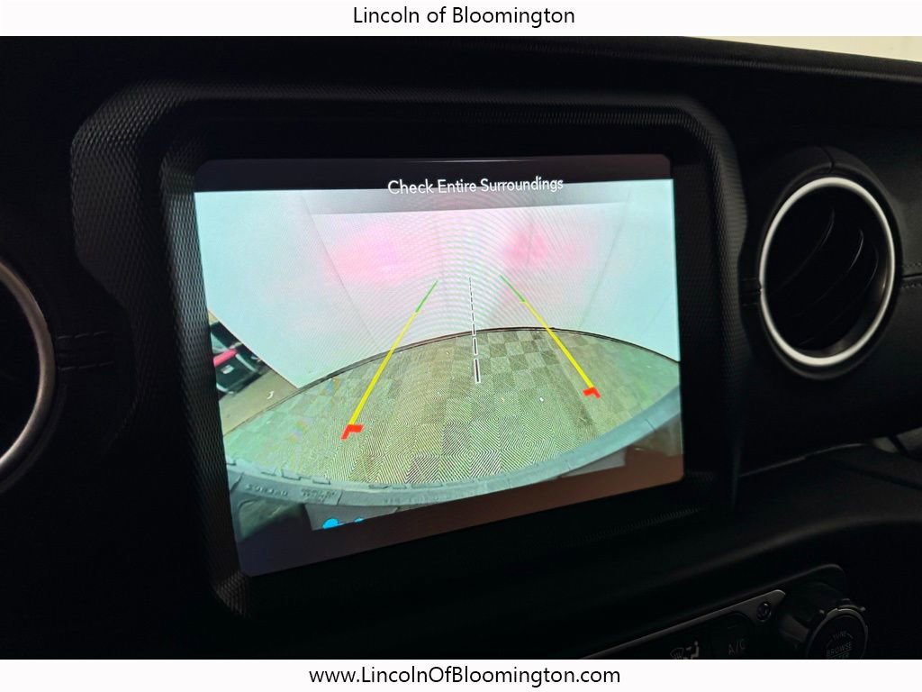 Used 2022 Jeep Wrangler Unlimited Sahara w/ Cold Weather Group image 50