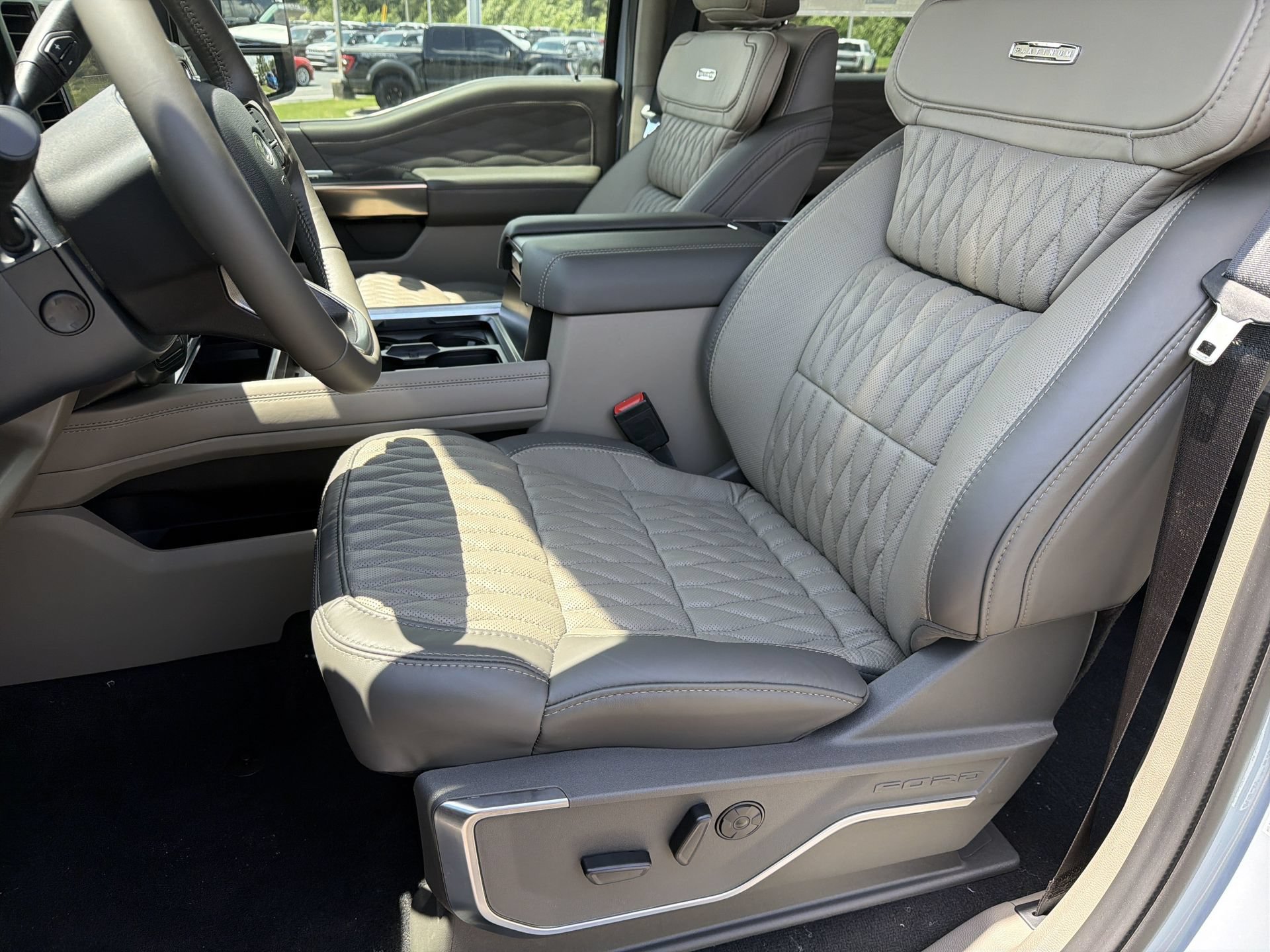New 2026 Ford F350 Platinum AWD/4WD image 25