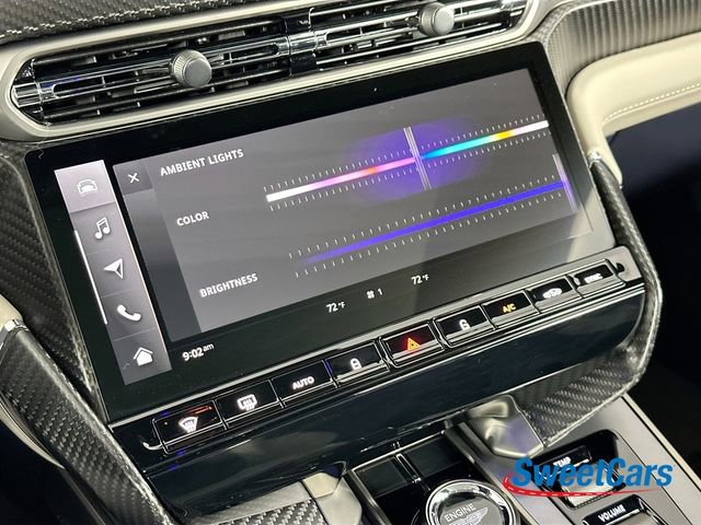Used 2025 Aston Martin Vanquish RWD image 22