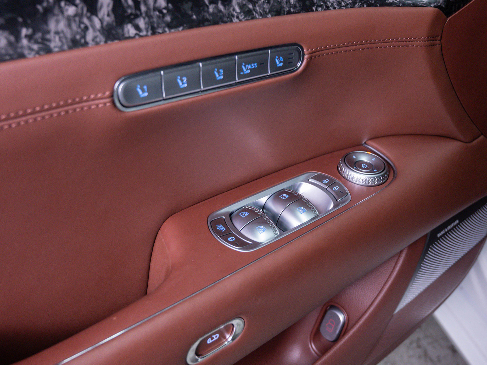 Used 2024 Genesis G90 3.5T image 18