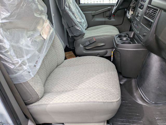 New 2026 Chevrolet Express 3500 w/ Power Convenience Package RWD image 24