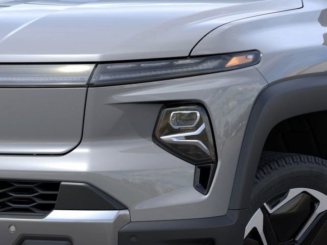 New 2026 Chevrolet Silverado EV LT image 10