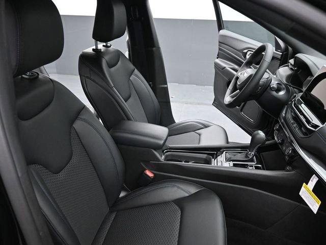 New 2026 Jeep Compass Latitude image 25
