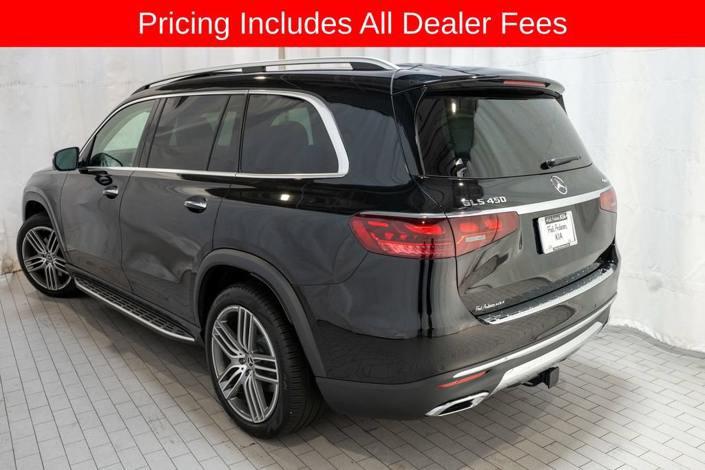 Used 2025 Mercedes-Benz GLS 450 4MATIC image 3