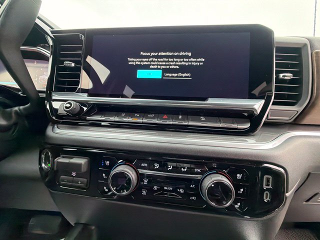 New 2026 Chevrolet Silverado 2500 High Country w/ LPO, Dark Essentials Package AWD/4WD image 53