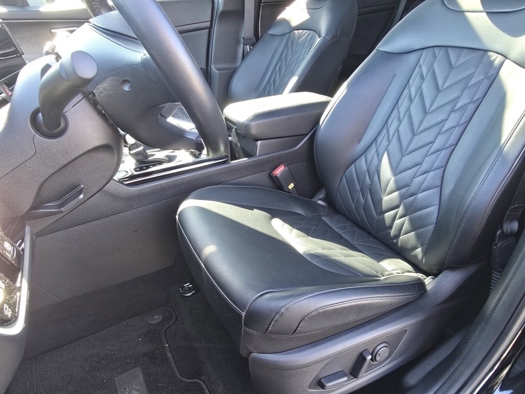 Used 2024 Kia Sportage X-Line w/ X-Line Premium Package image 23