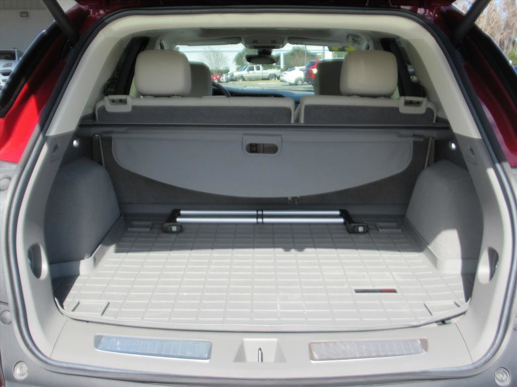 Used 2024 Cadillac XT5 Premium Luxury w/ Technology Package image 32