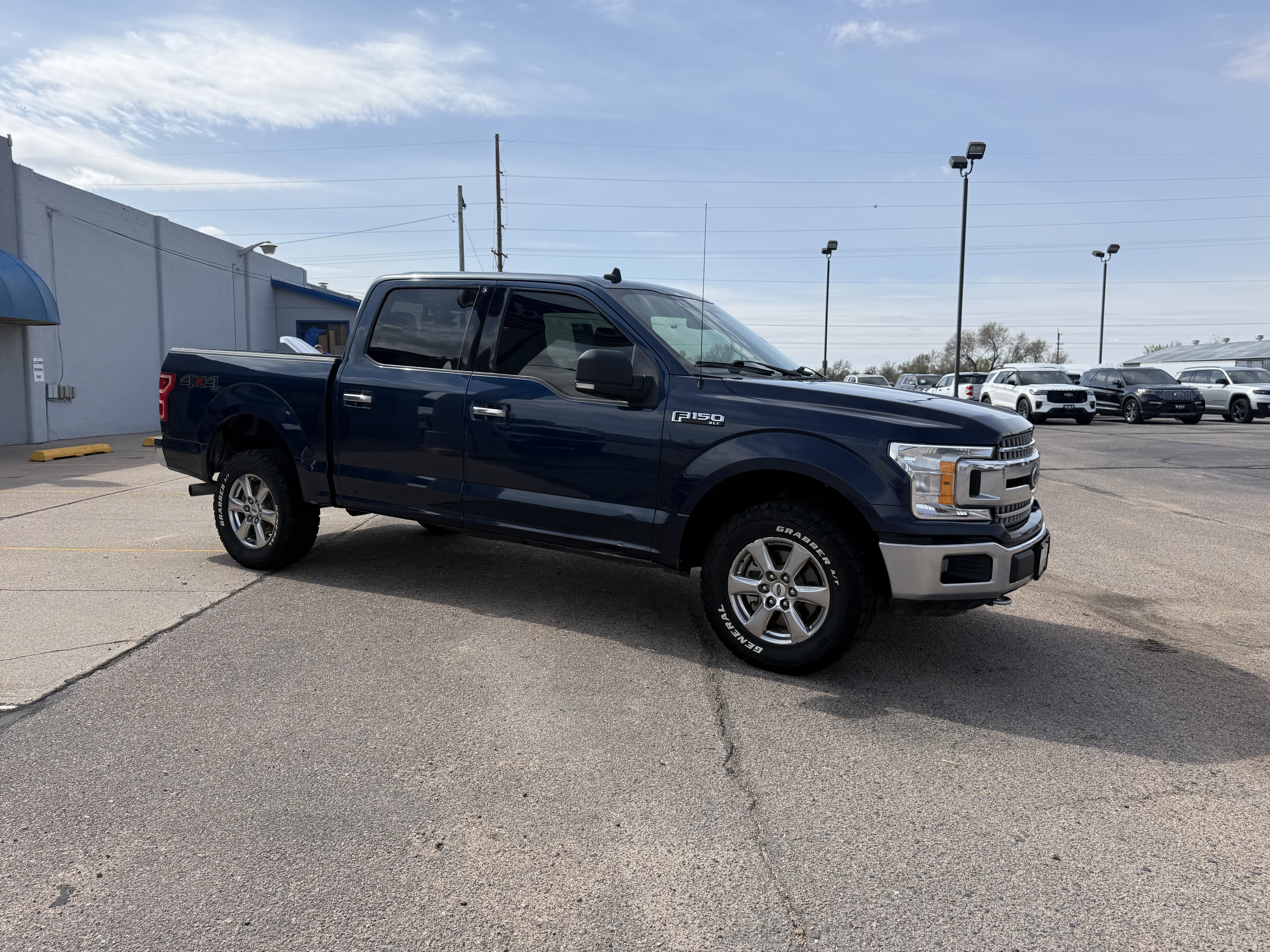 Used 2020 Ford F150 XLT w/ Equipment Group 302A Luxury AWD/4WD image 4