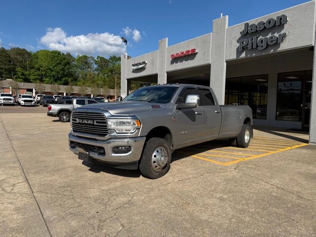 Used 2024 RAM 3500 Laramie AWD/4WD image 3