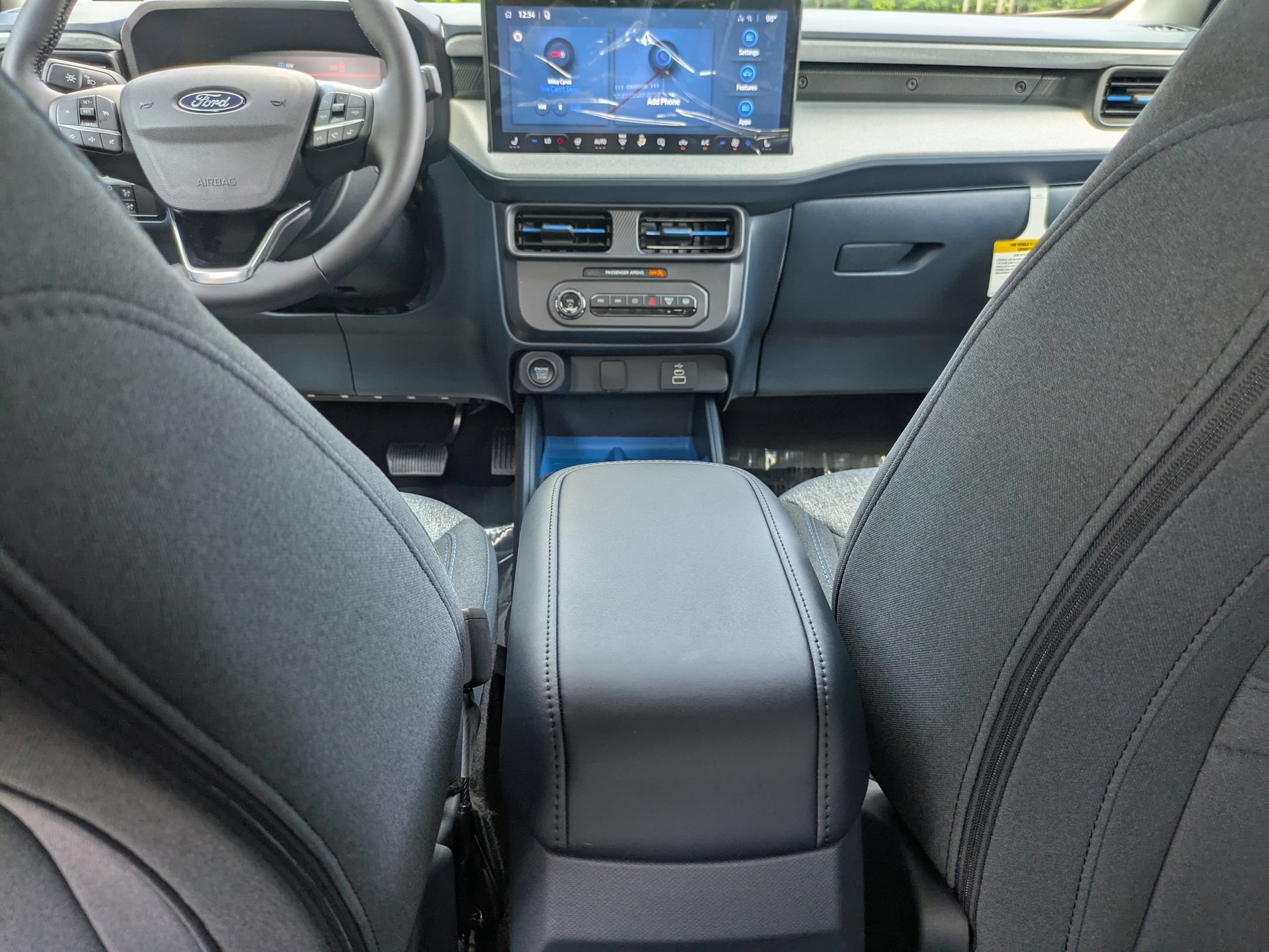 New 2026 Ford Maverick XLT w/ XLT Luxury Package FWD image 26