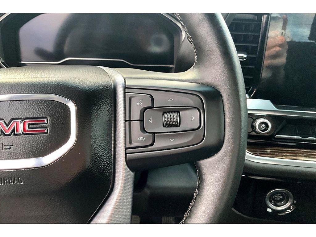 Used 2024 GMC Sierra 1500 SLE image 13