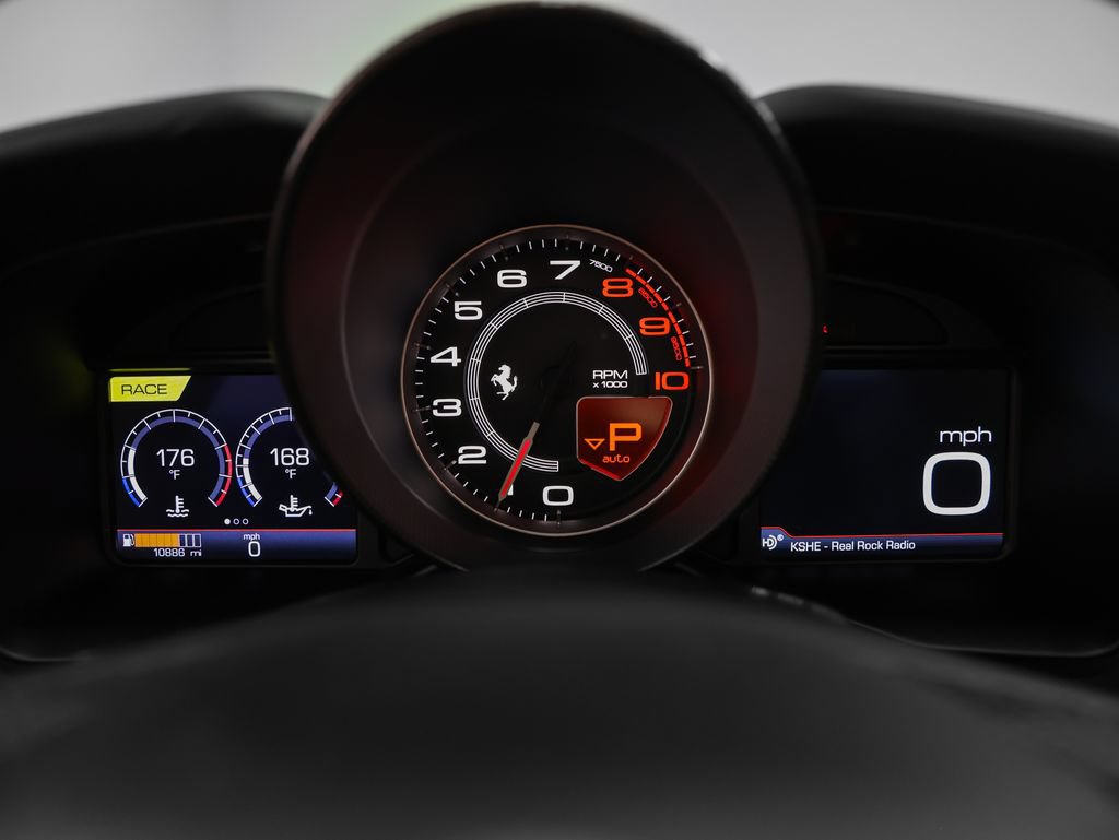 Certified 2021 Ferrari F8 Tributo RWD image 54