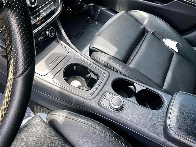 Used 2016 Mercedes-Benz CLA 250 image 15