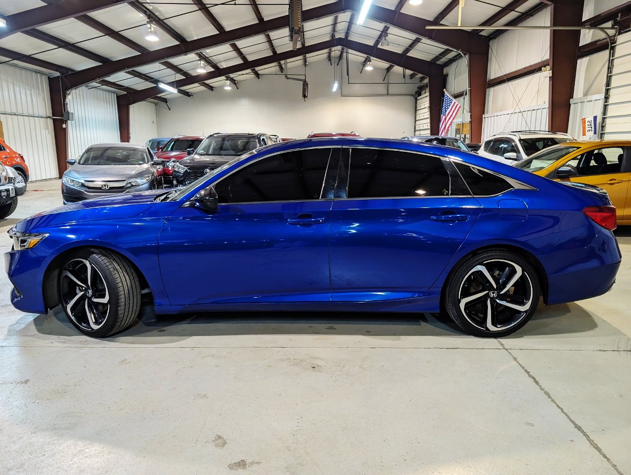 Used 2021 Honda Accord Sport image 4